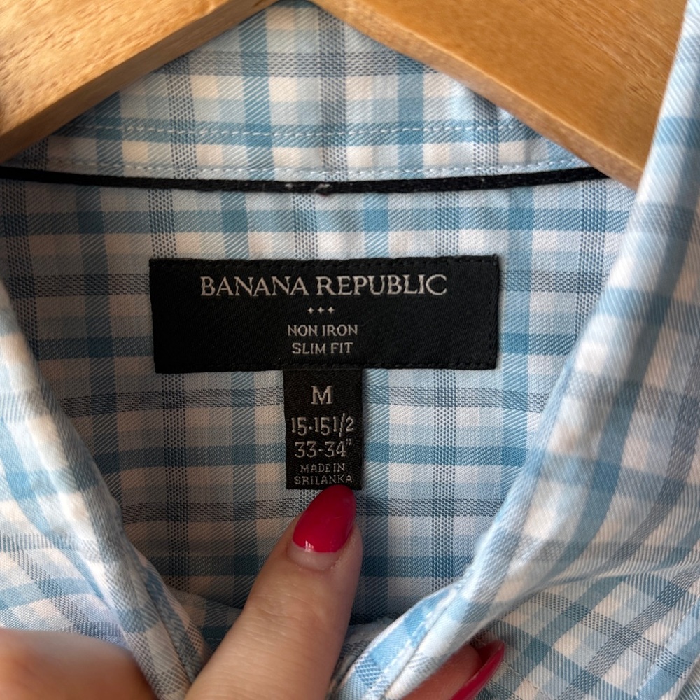 Banana Republic Slim Fit Non-Iron‎ Blue and White Dress Shirt - Picture 5 of 7